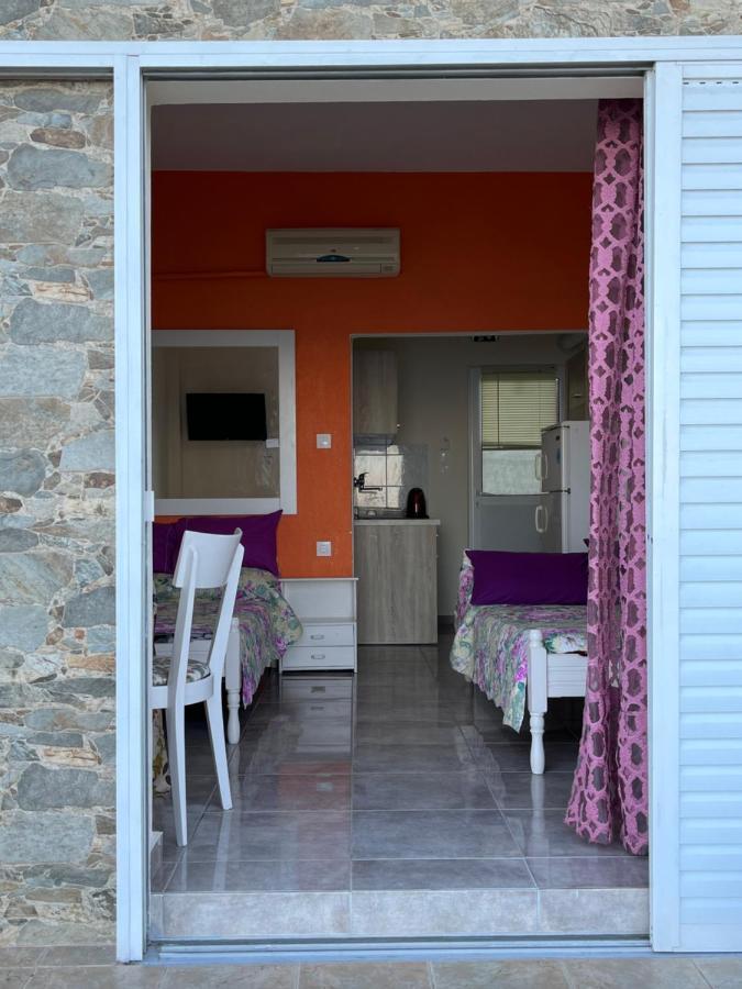 Villa Leonidas Koutsoupia Kokkino Nero Exterior foto