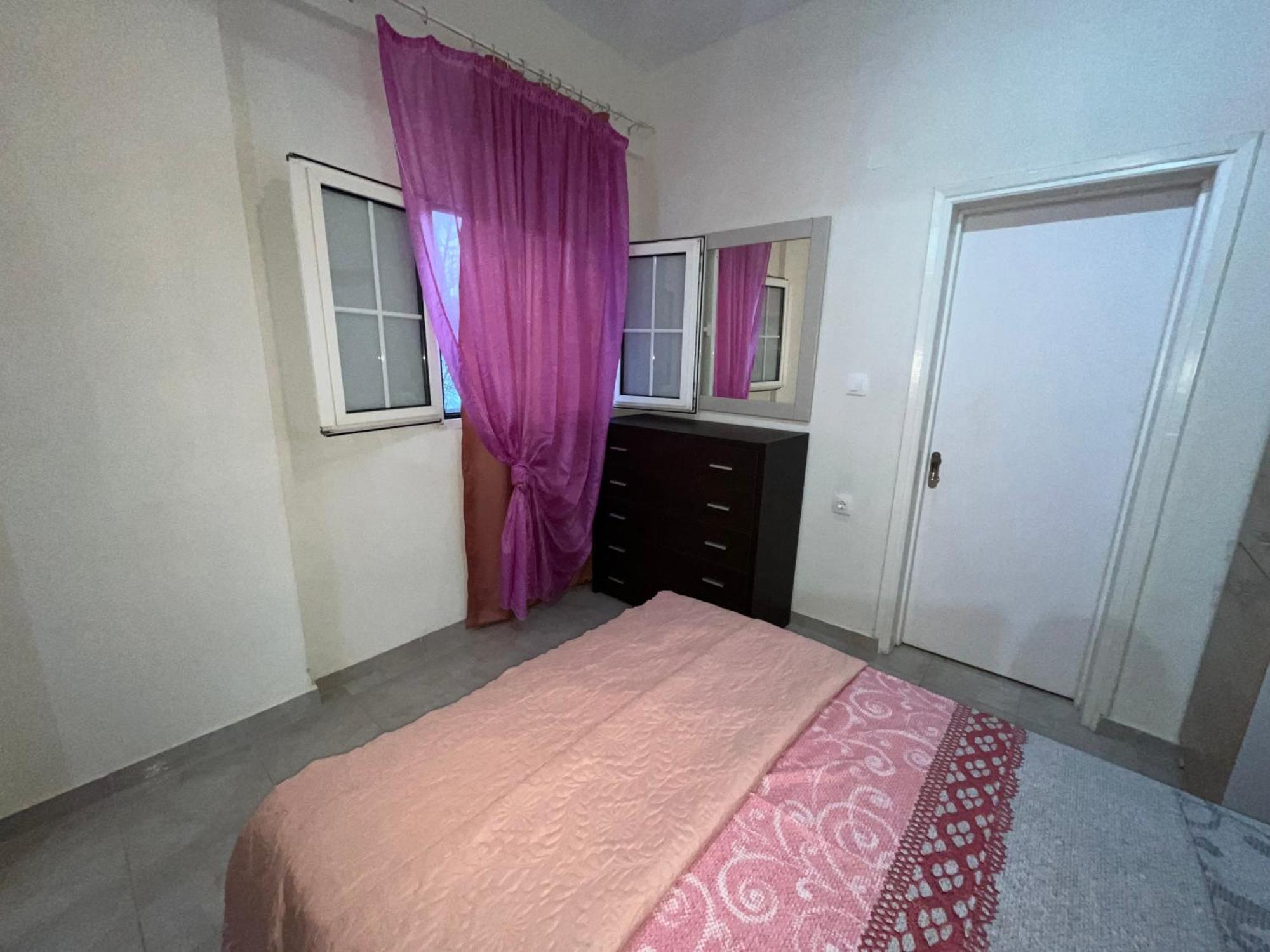 Villa Leonidas Koutsoupia Kokkino Nero Quarto foto